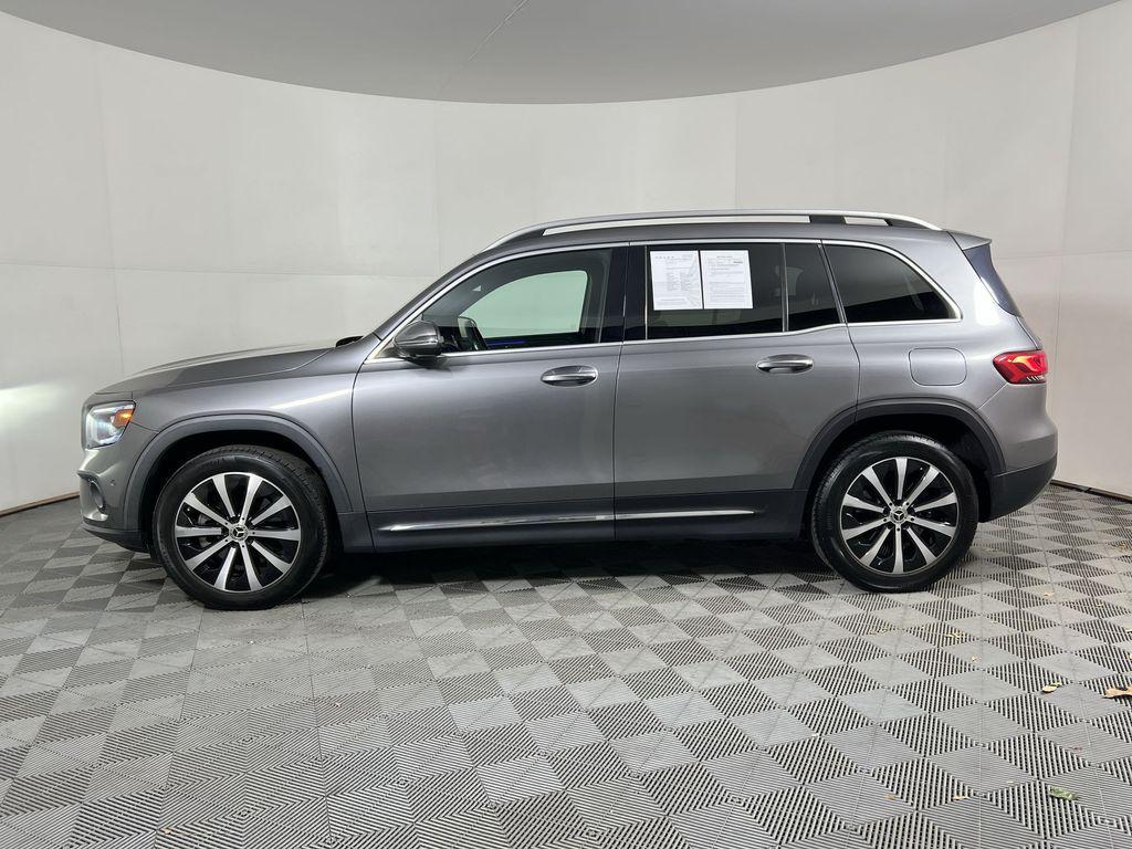 used 2021 Mercedes-Benz GLB 250 car, priced at $20,675