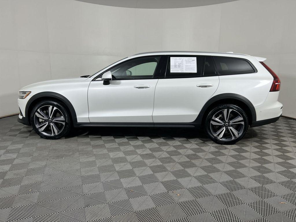 used 2025 Volvo V60 Cross Country car, priced at $39,075