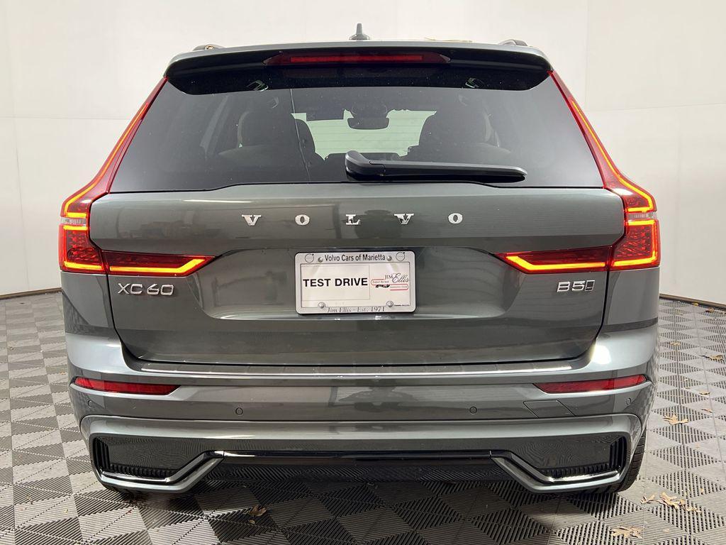 new 2026 Volvo XC60 car, priced at $57,985