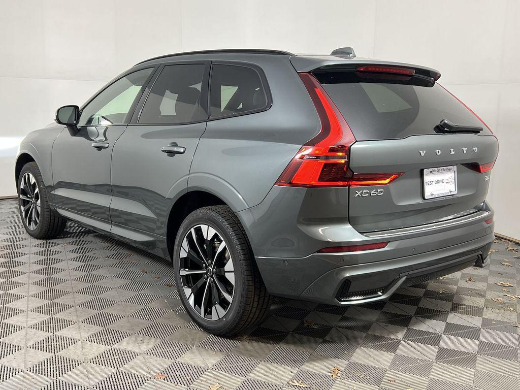 new 2026 Volvo XC60 car, priced at $57,985
