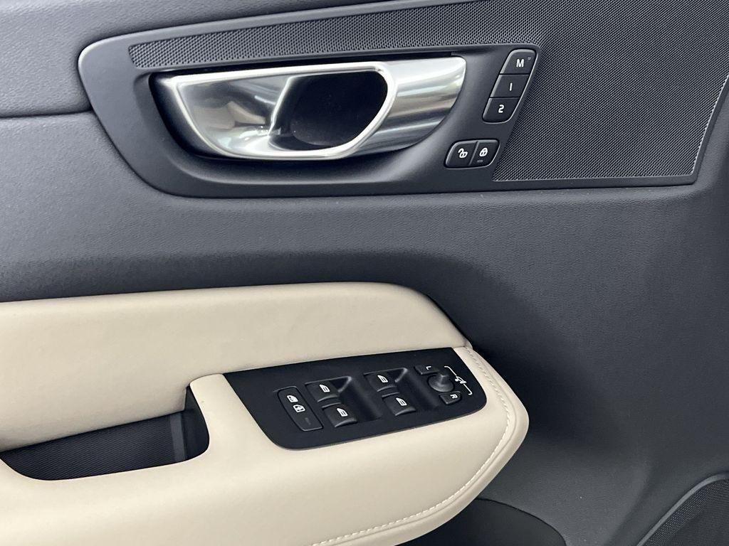 new 2026 Volvo XC60 car, priced at $57,985