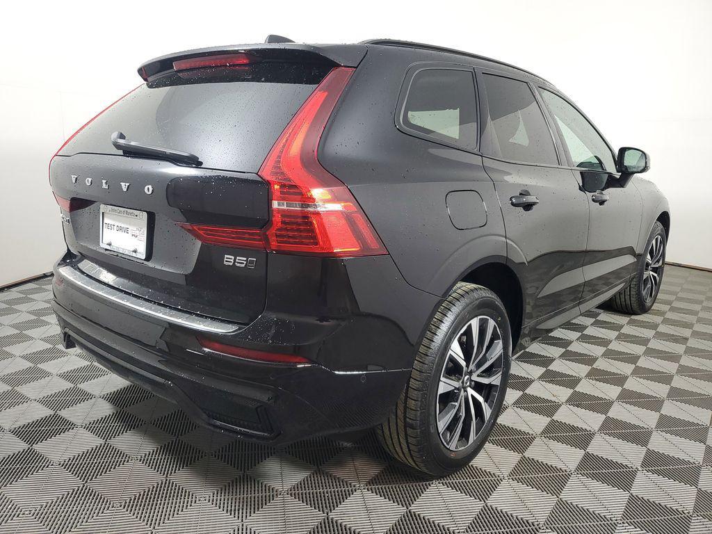used 2024 Volvo XC60 car, priced at $30,657