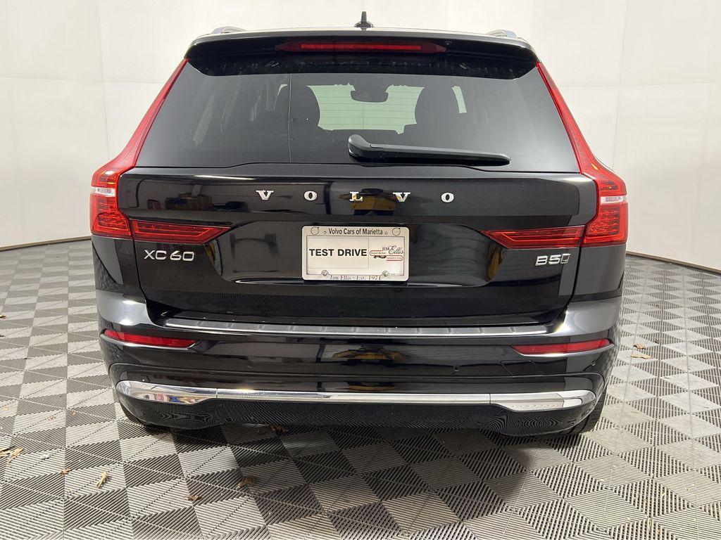 used 2023 Volvo XC60 car, priced at $30,998