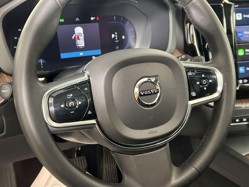 used 2023 Volvo XC60 car, priced at $30,998