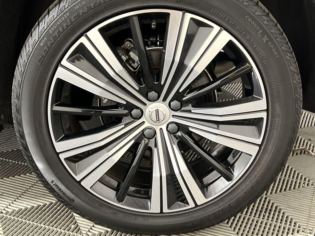 used 2023 Volvo XC60 car, priced at $30,998