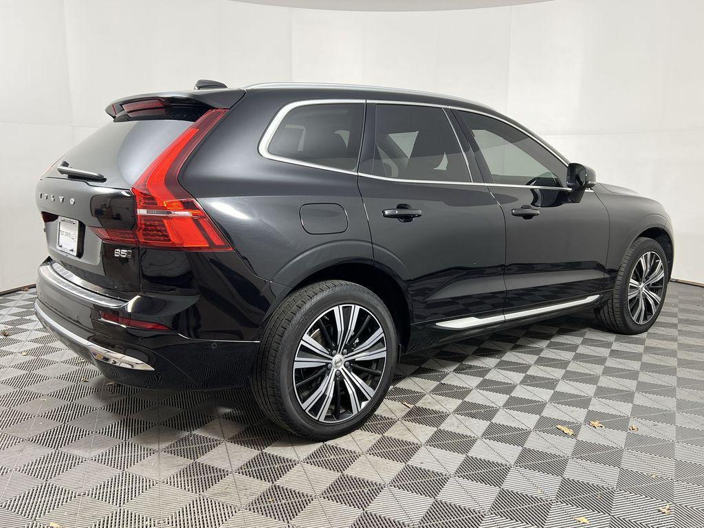 used 2023 Volvo XC60 car, priced at $30,998