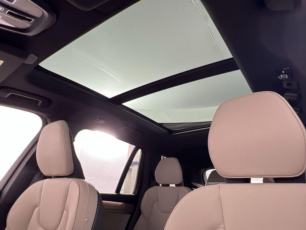new 2026 Volvo XC90 car, priced at $72,440