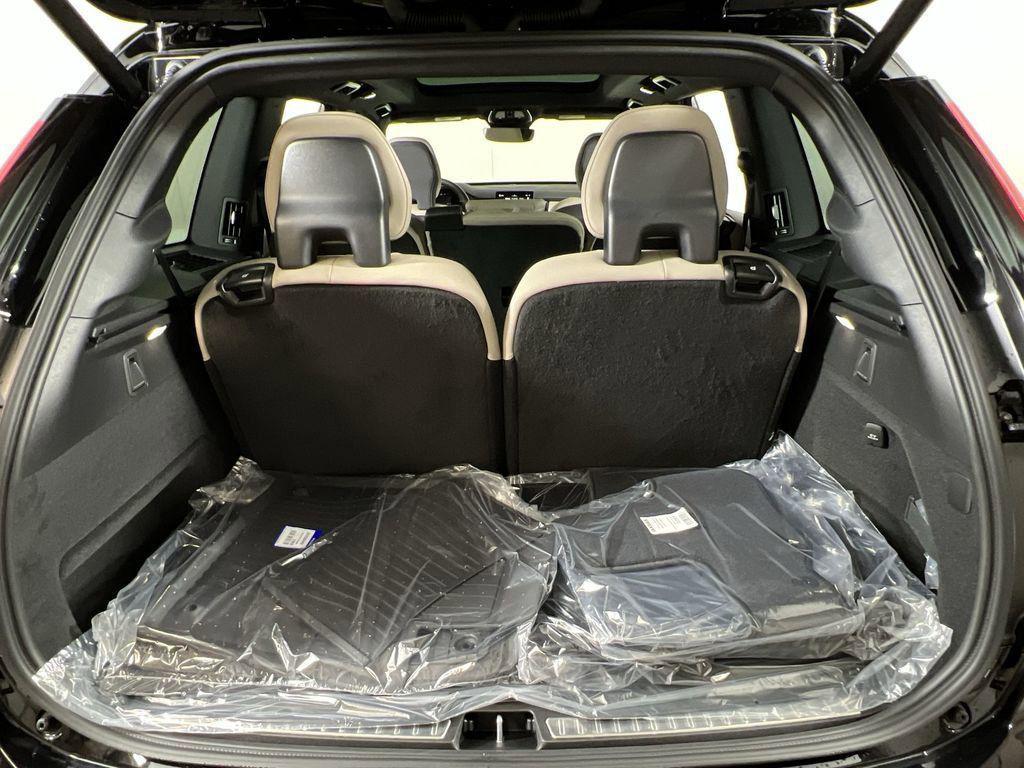 new 2026 Volvo XC90 car, priced at $72,440