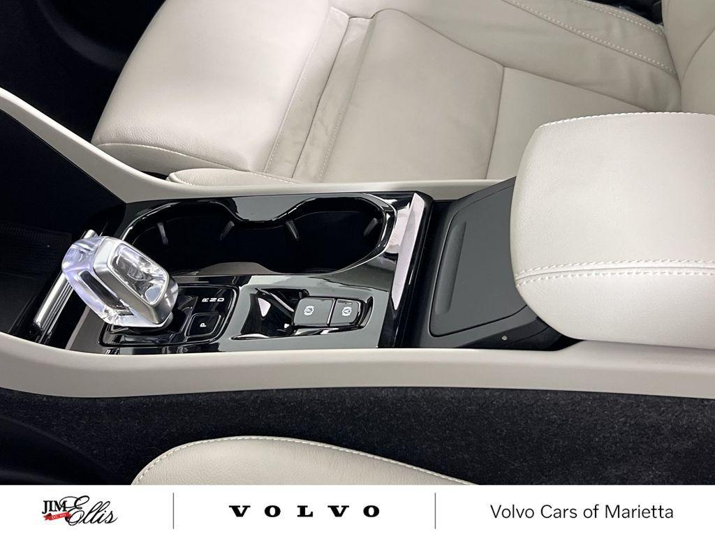 used 2024 Volvo XC40 car, priced at $31,306