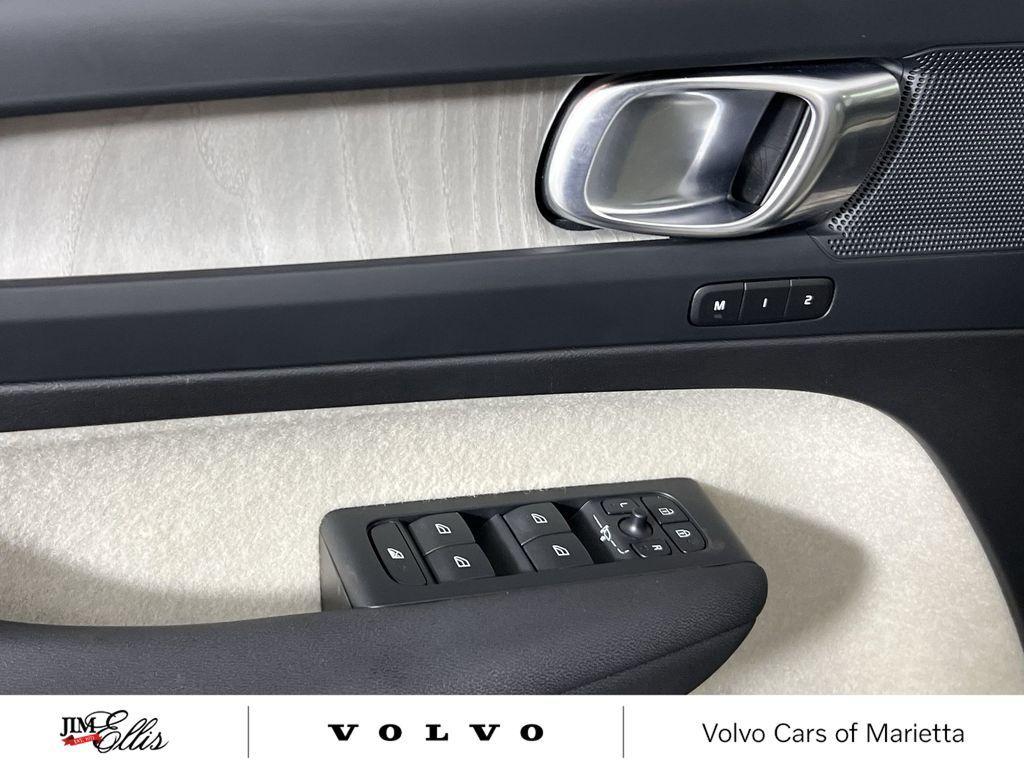 used 2024 Volvo XC40 car, priced at $31,306