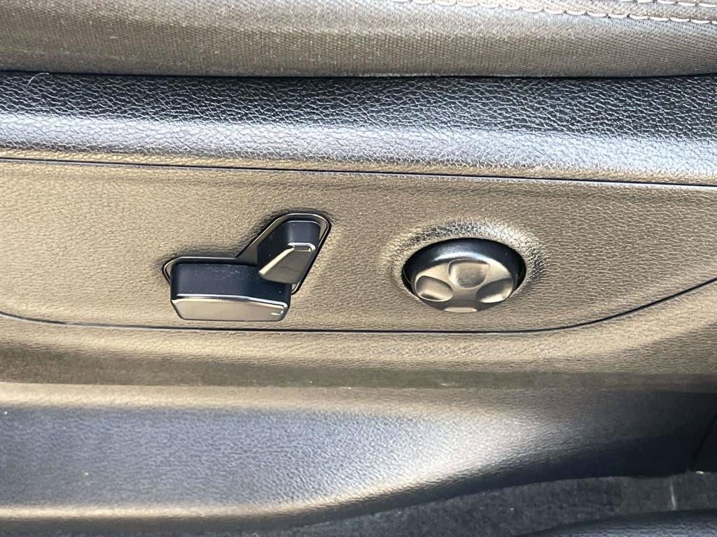 used 2020 Ram 1500 car, priced at $29,485