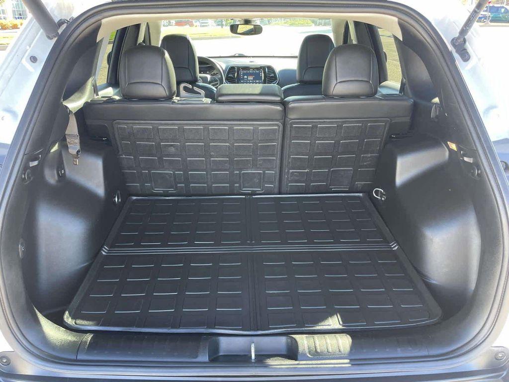 used 2019 Jeep Cherokee car, priced at $13,975