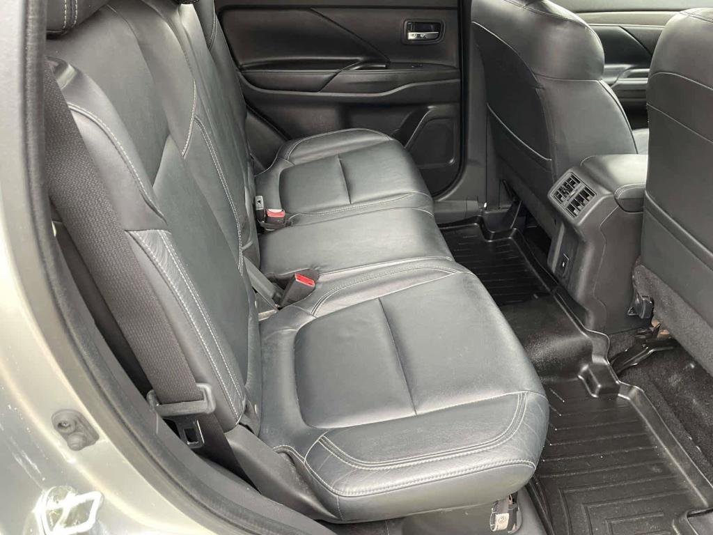 used 2020 Mitsubishi Outlander car, priced at $10,489