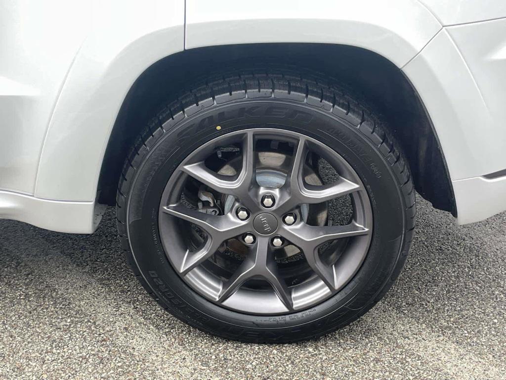 used 2020 Jeep Grand Cherokee car, priced at $24,467