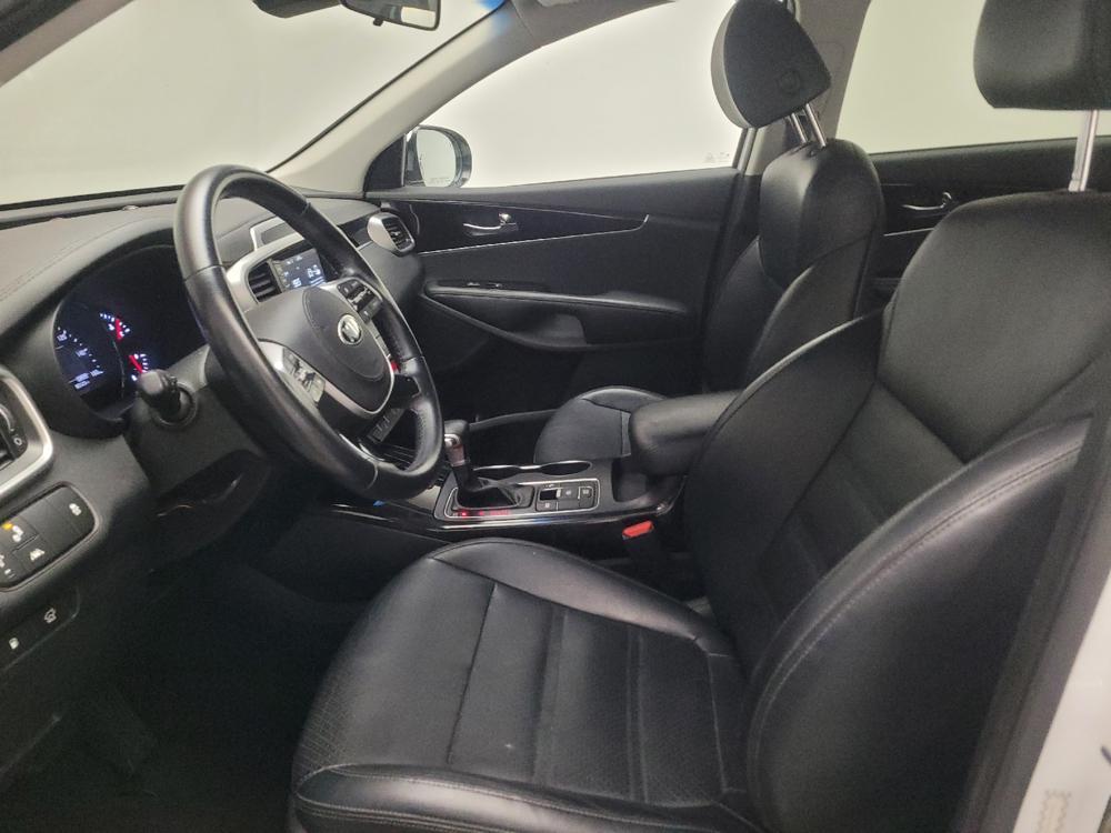 used 2020 Kia Sorento car, priced at $16,095