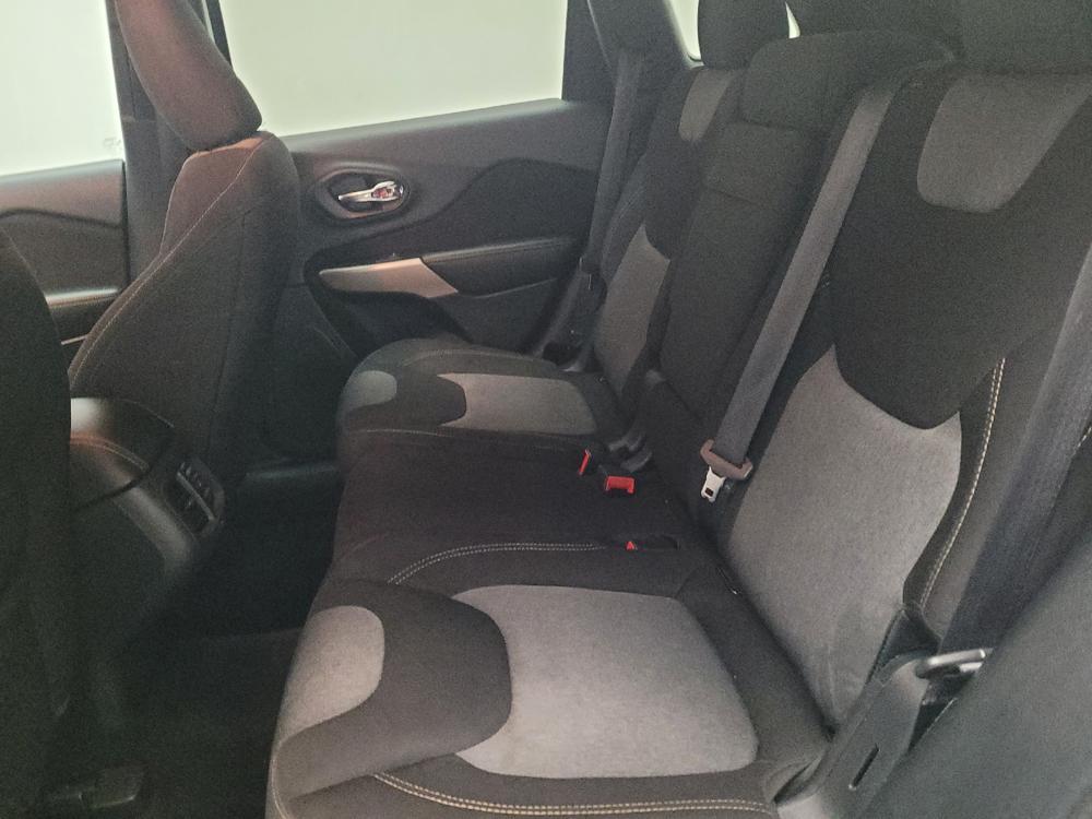 used 2018 Jeep Cherokee car, priced at $14,295