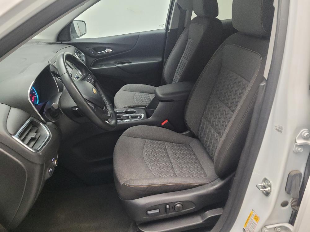 used 2024 Chevrolet Equinox car, priced at $18,895