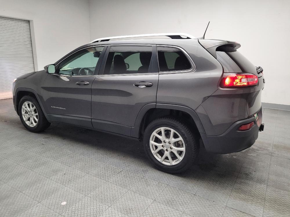 used 2016 Jeep Cherokee car, priced at $13,395