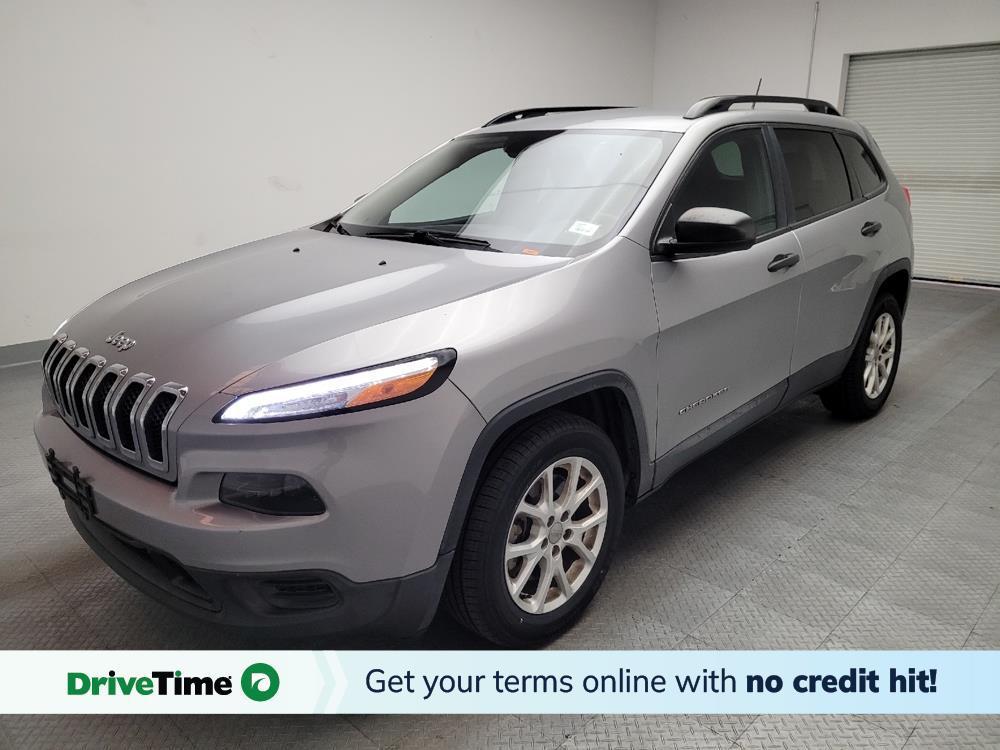 used 2017 Jeep Cherokee car, priced at $13,595