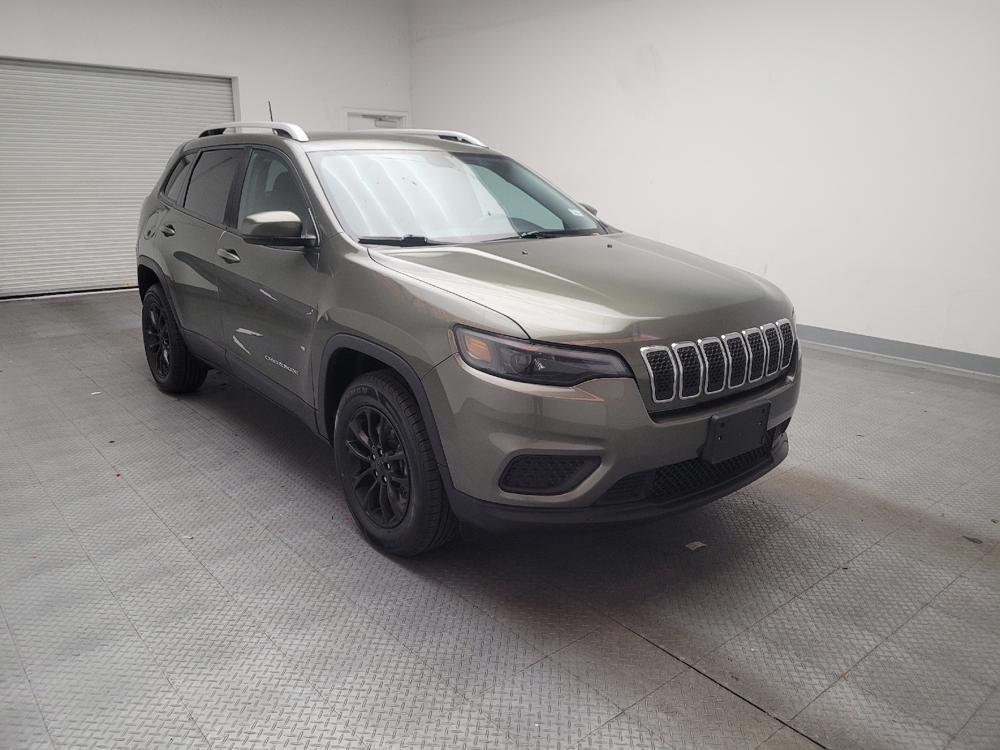used 2020 Jeep Cherokee car, priced at $16,295