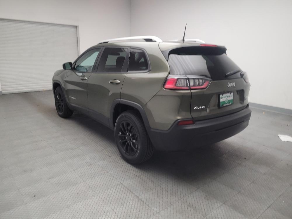 used 2020 Jeep Cherokee car, priced at $16,295