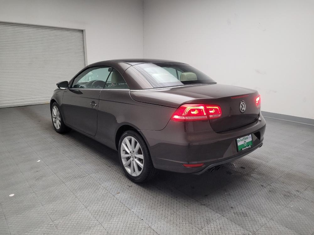 used 2014 Volkswagen Eos car, priced at $11,595