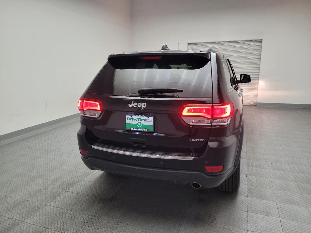 used 2020 Jeep Grand Cherokee car, priced at $17,195