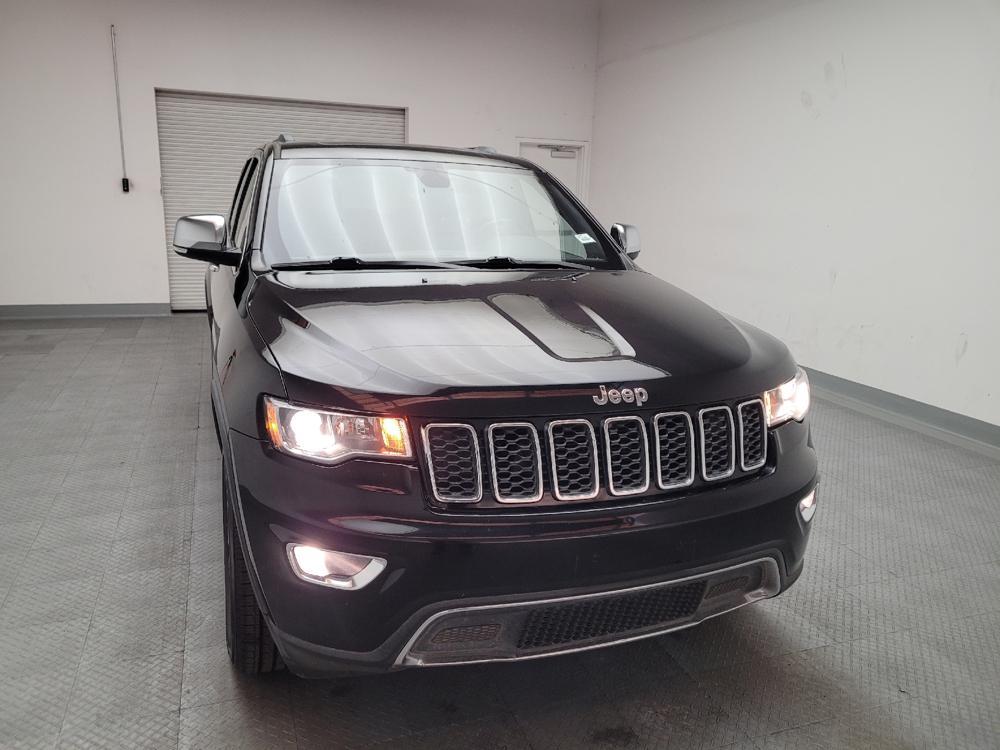 used 2020 Jeep Grand Cherokee car, priced at $17,195