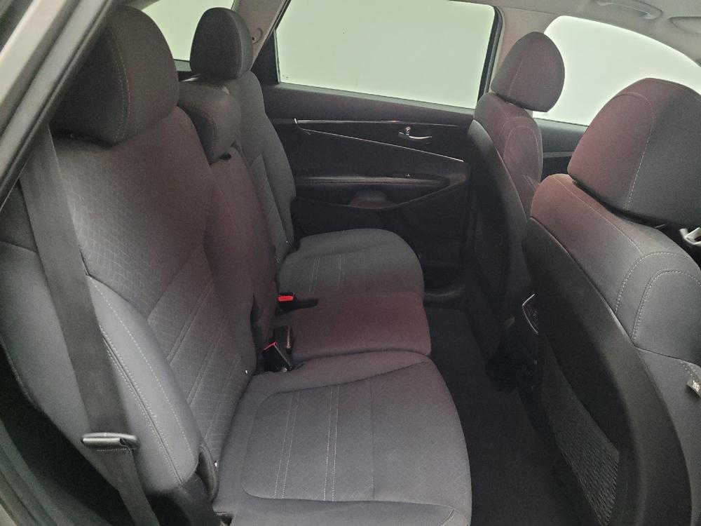 used 2018 Kia Sorento car, priced at $15,295