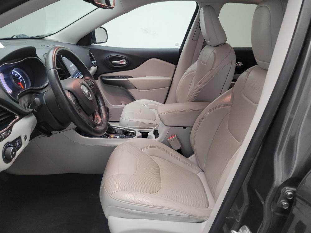 used 2019 Jeep Cherokee car, priced at $17,395