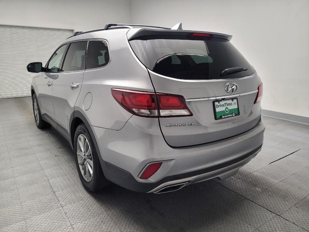 used 2018 Hyundai Santa Fe car, priced at $15,995