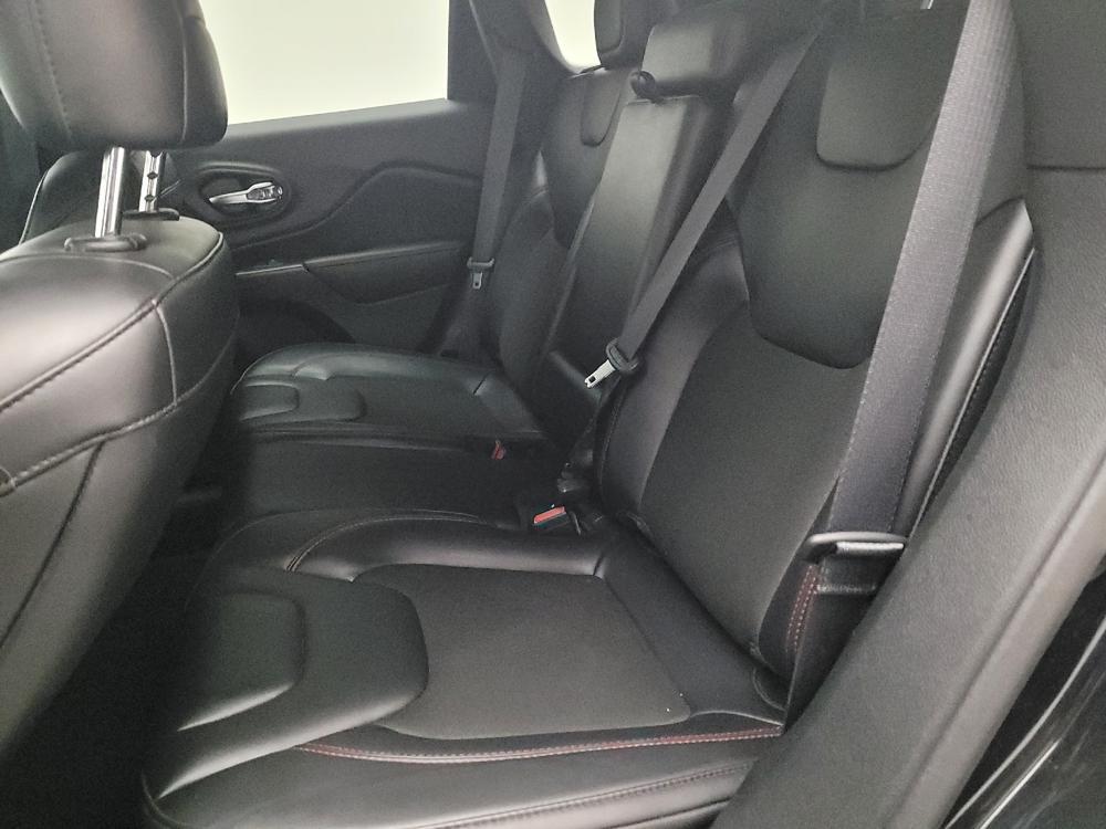 used 2020 Jeep Cherokee car, priced at $21,695