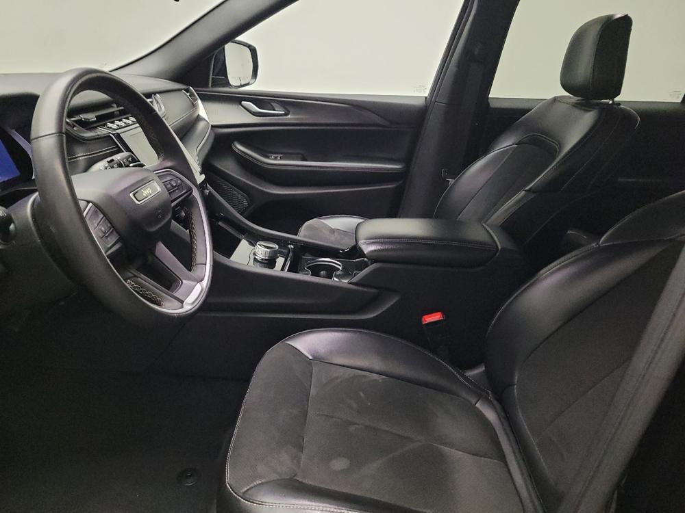 used 2023 Jeep Grand Cherokee L car, priced at $25,295