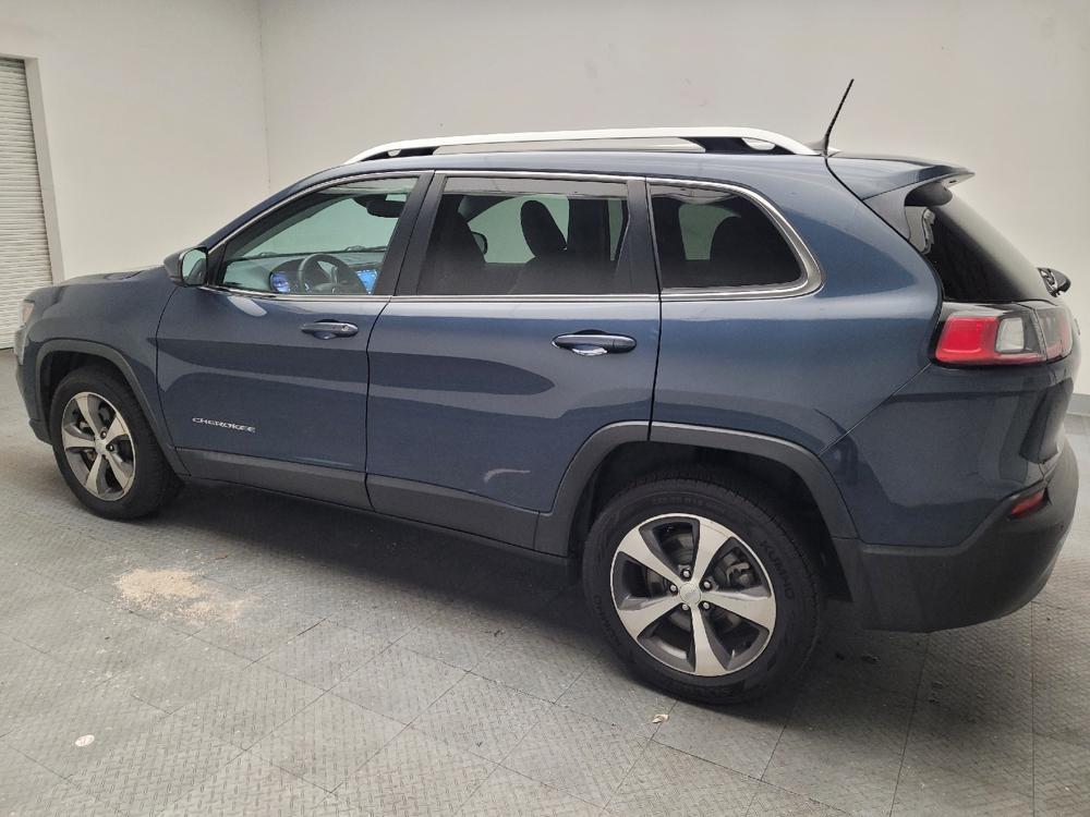 used 2021 Jeep Cherokee car, priced at $15,795