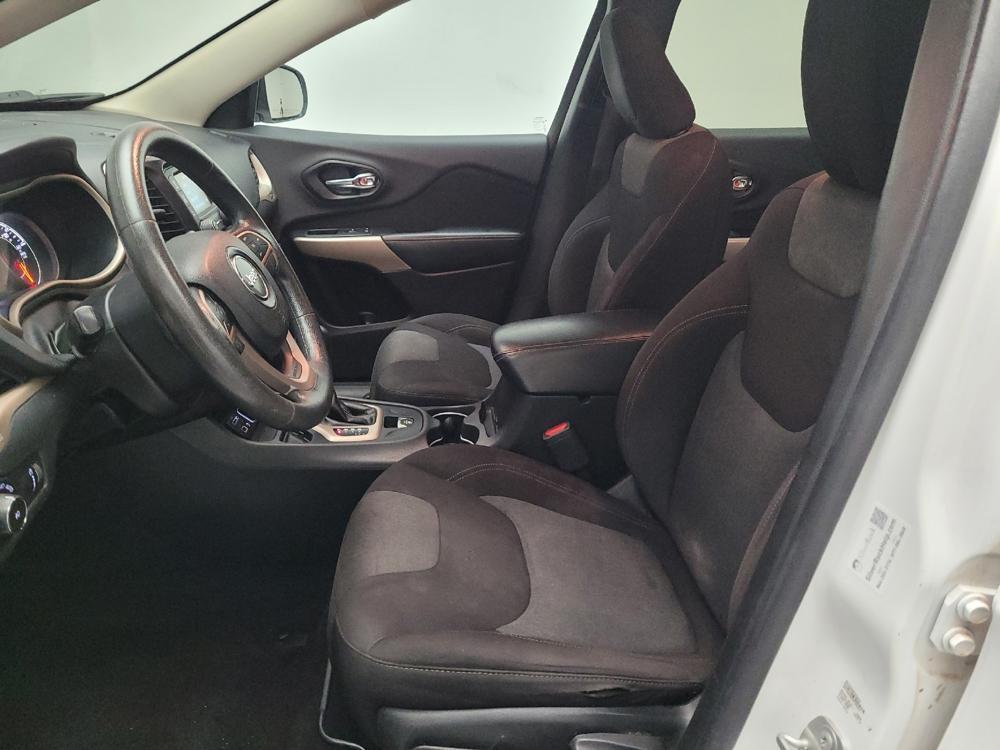 used 2018 Jeep Cherokee car, priced at $15,795