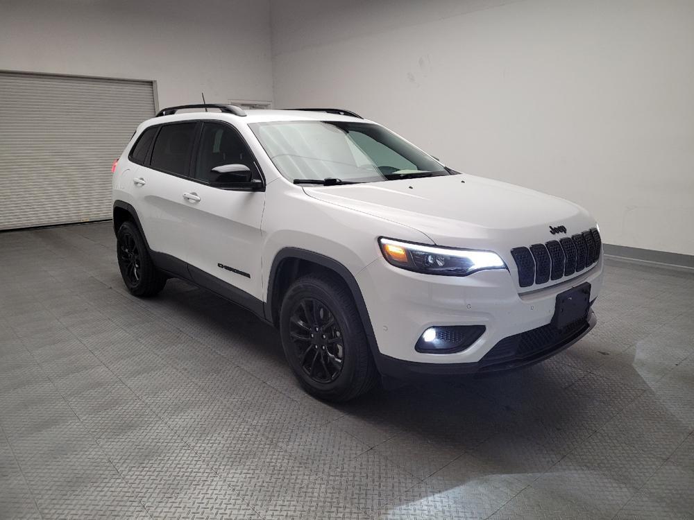 used 2023 Jeep Cherokee car, priced at $20,795