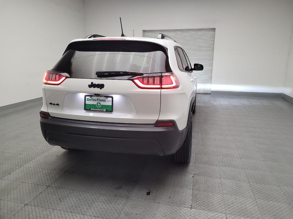 used 2023 Jeep Cherokee car, priced at $20,795