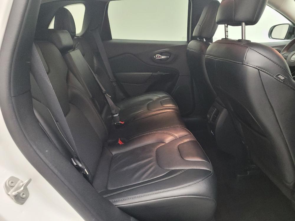 used 2023 Jeep Cherokee car, priced at $20,795