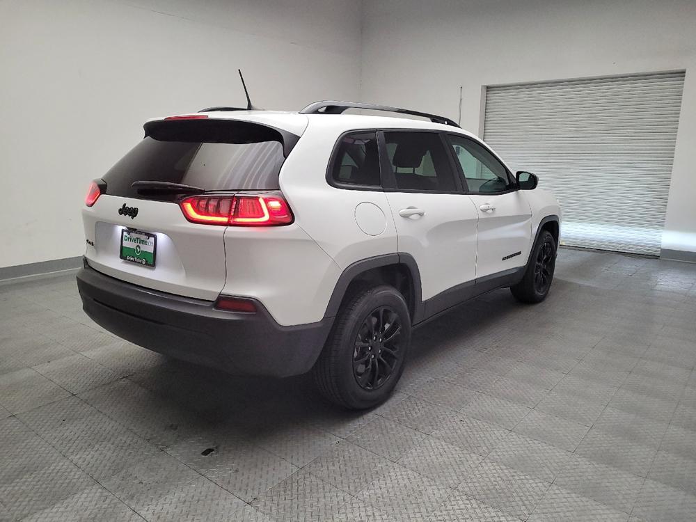 used 2023 Jeep Cherokee car, priced at $20,795
