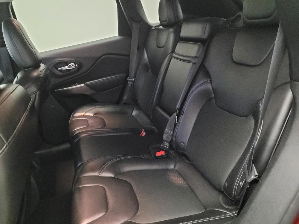 used 2019 Jeep Cherokee car, priced at $20,395