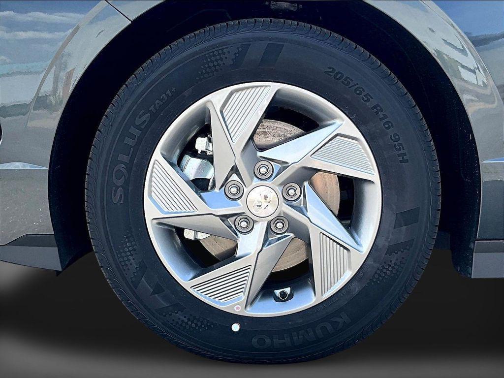 new 2026 Hyundai Sonata car, priced at $27,334