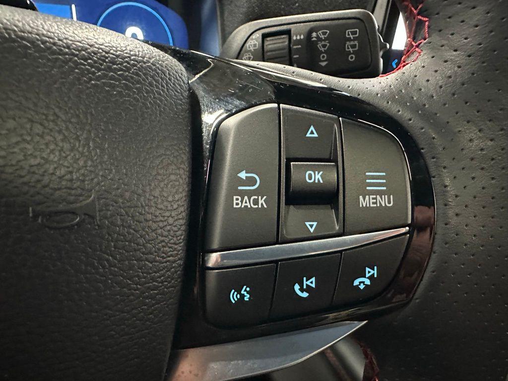 used 2025 Ford Explorer car, priced at $37,495