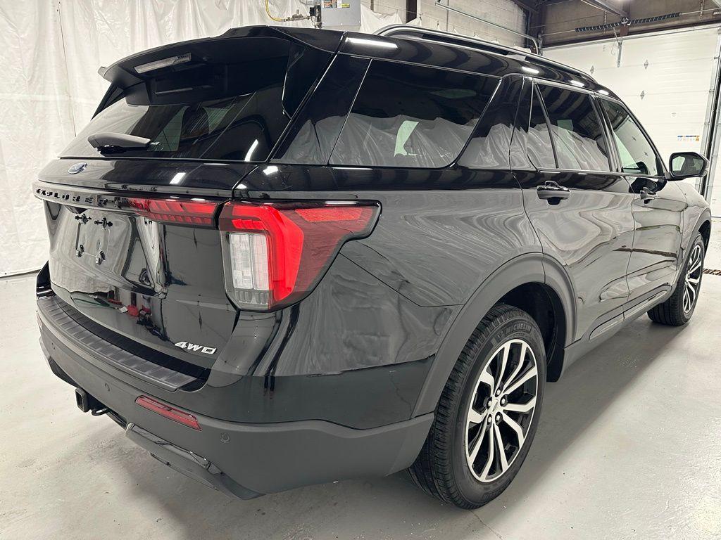 used 2025 Ford Explorer car, priced at $37,495