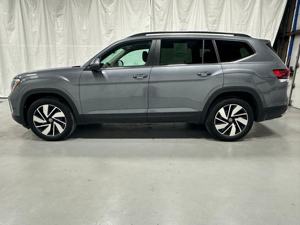 used 2025 Volkswagen Atlas car, priced at $33,495