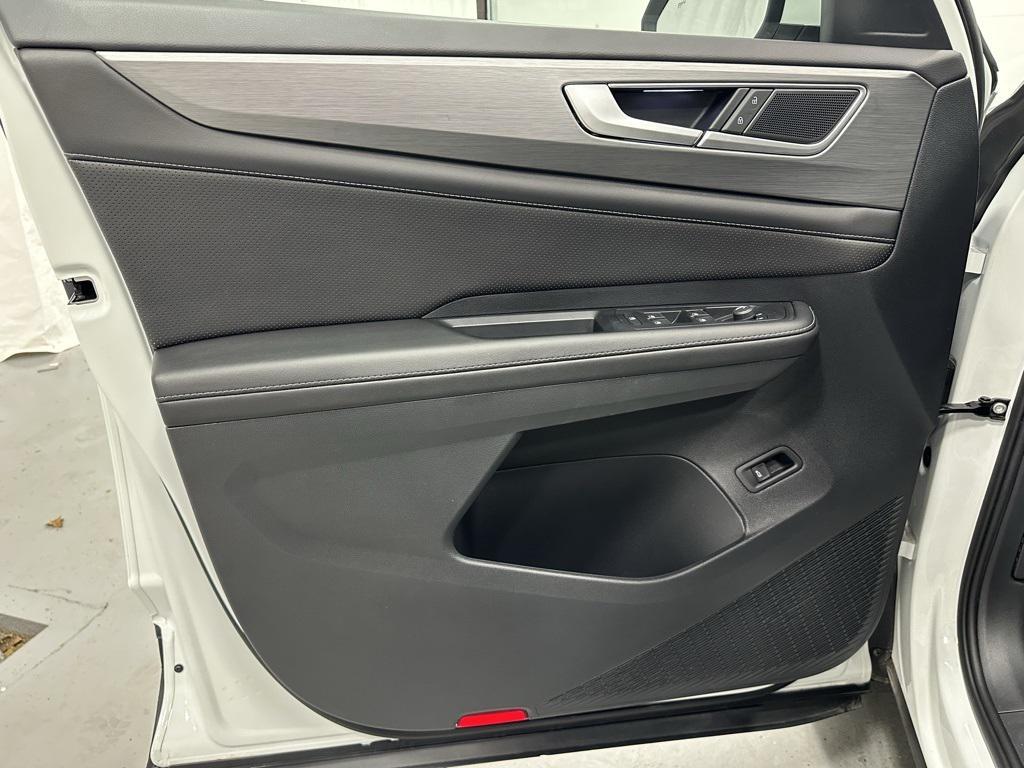 used 2025 Volkswagen Atlas Cross Sport car, priced at $30,995