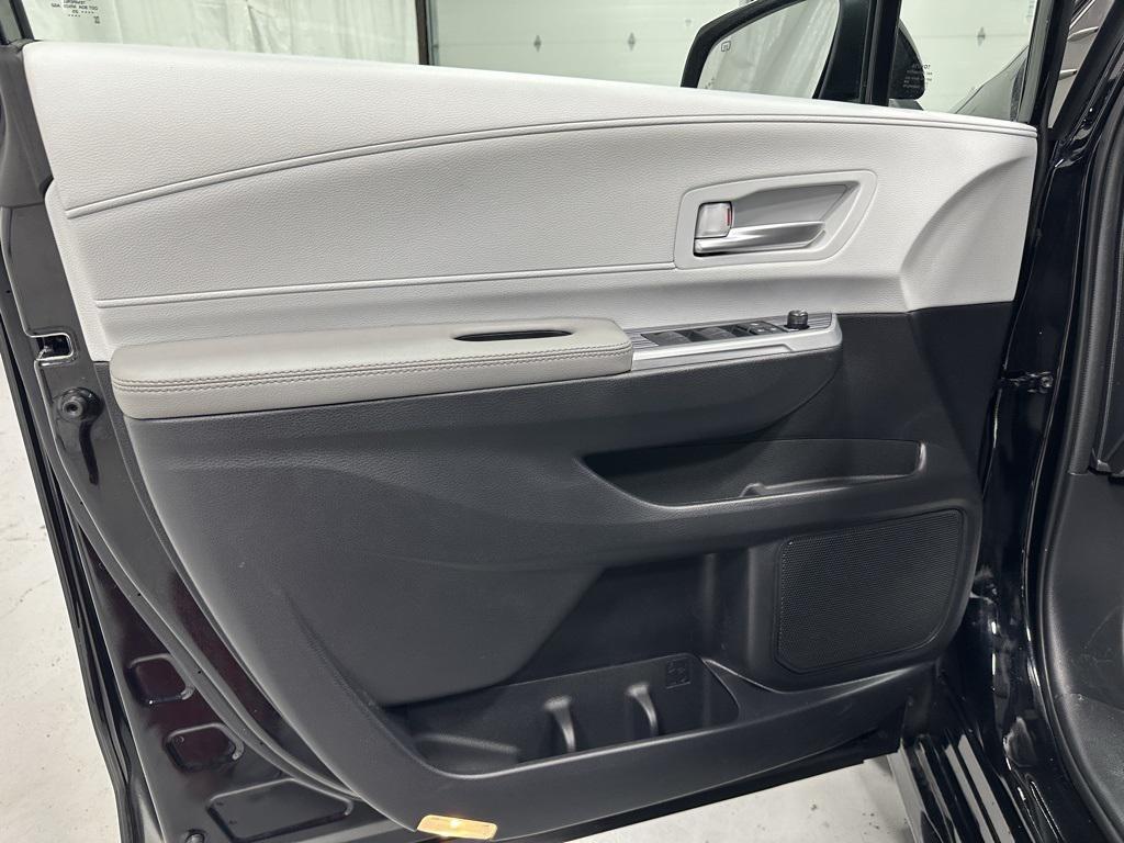used 2025 Toyota Sienna car, priced at $43,995