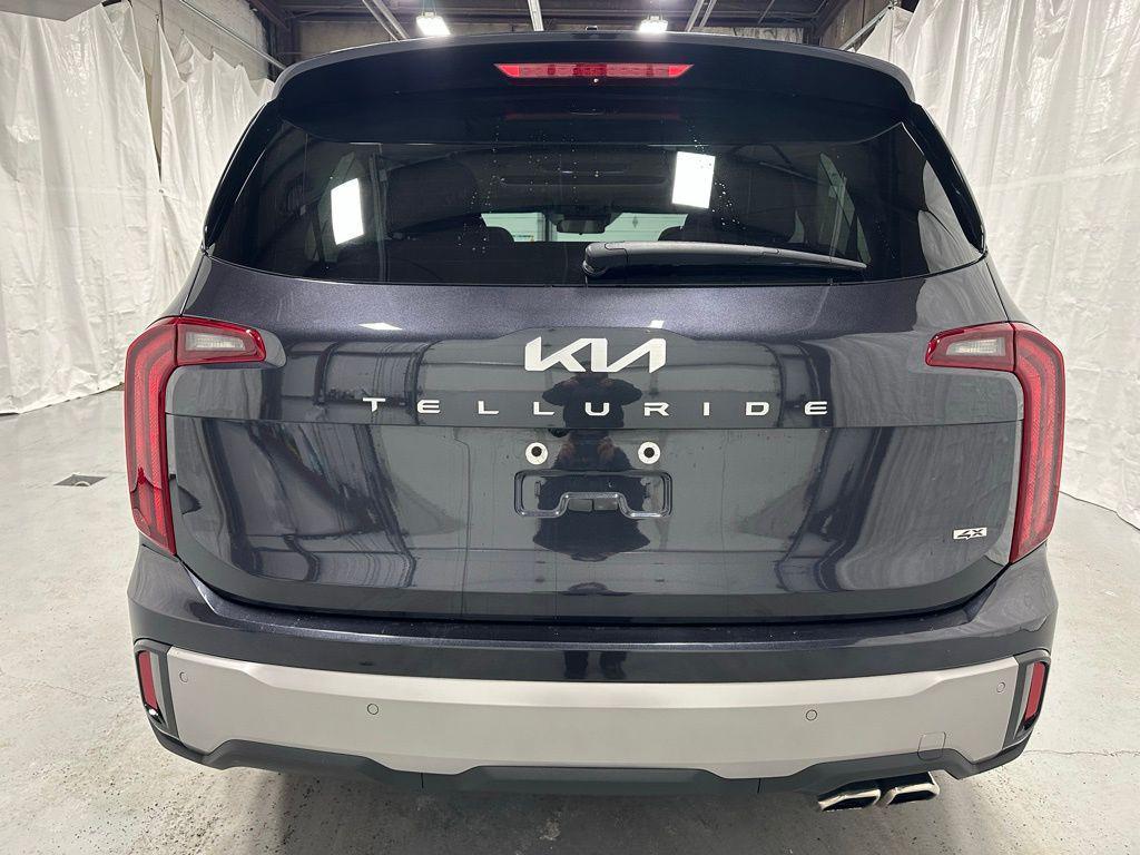 used 2025 Kia Telluride car, priced at $31,495