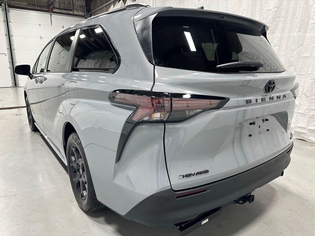 used 2026 Toyota Sienna car, priced at $53,485