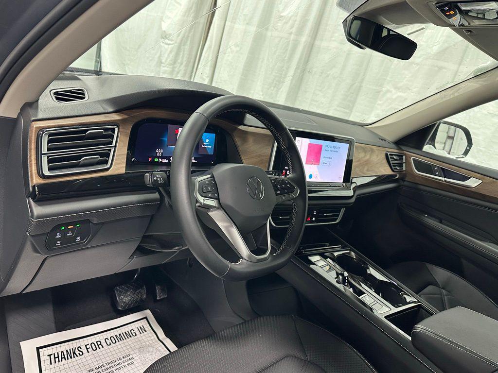 used 2025 Volkswagen Atlas car