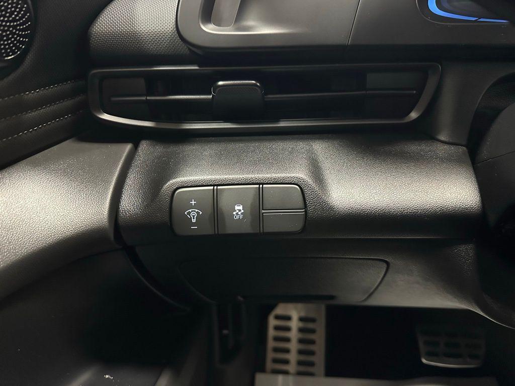 used 2025 Hyundai Elantra car, priced at $18,995